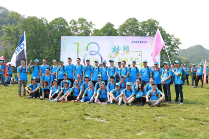 高端拉床,專用機床,內拉床,外拉床,數(shù)控機床,自動化生產(chǎn)線,工業(yè)機器人