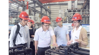 麗水市經信委信息化處處長李義春調研暢爾